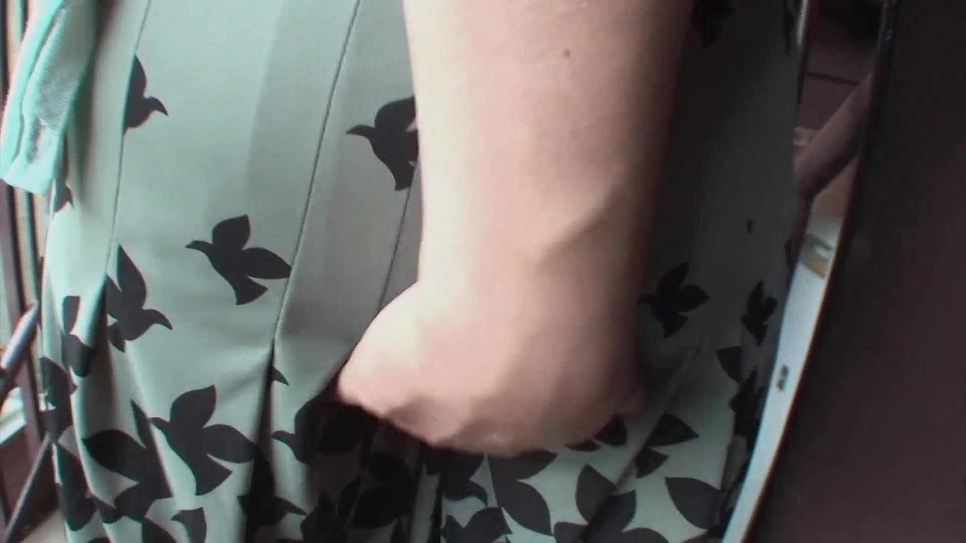 Japan Mom make a blowjob on a big cock