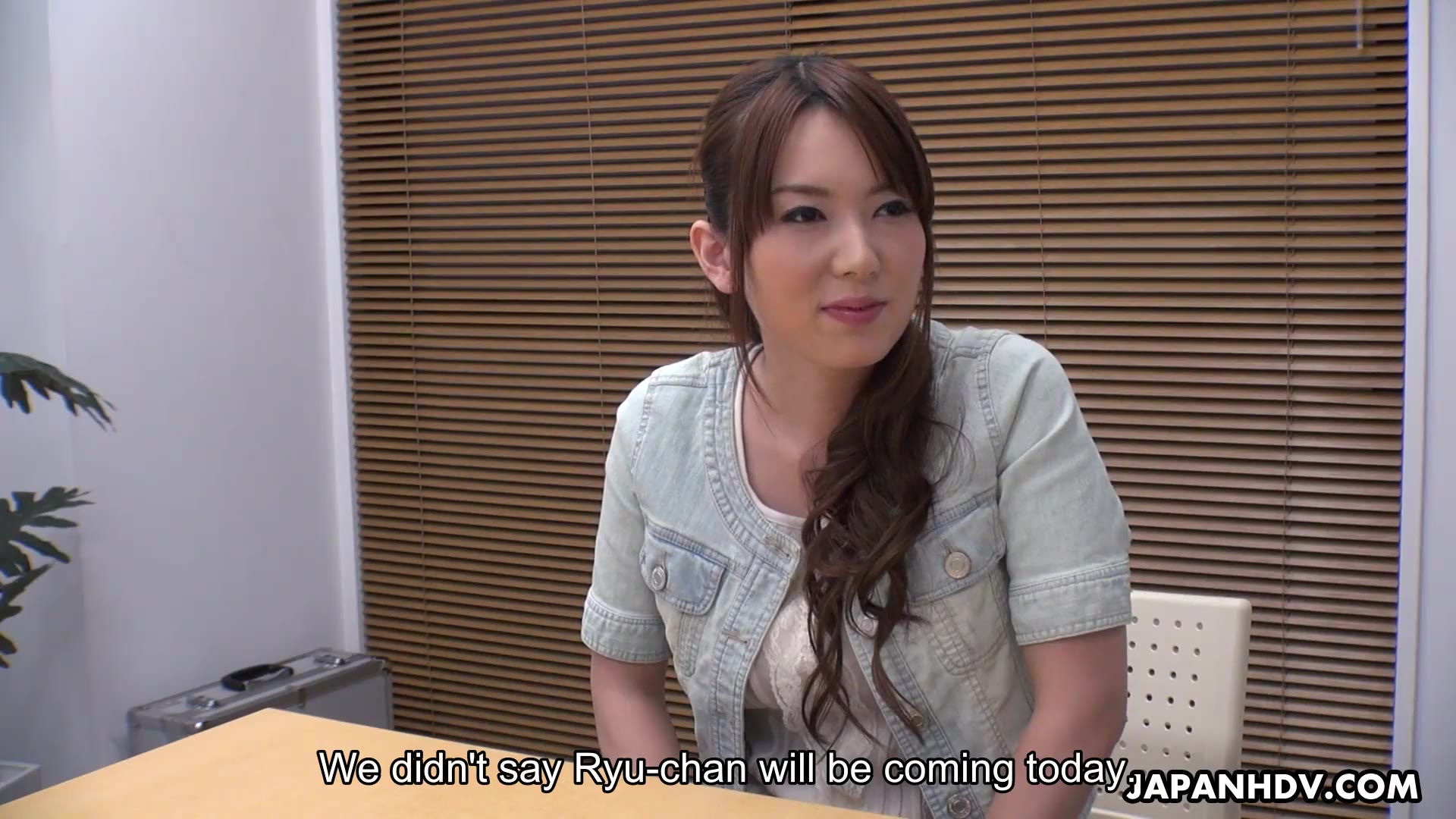 Japanese office lady, Yui Hatano is naughty, uncensored
